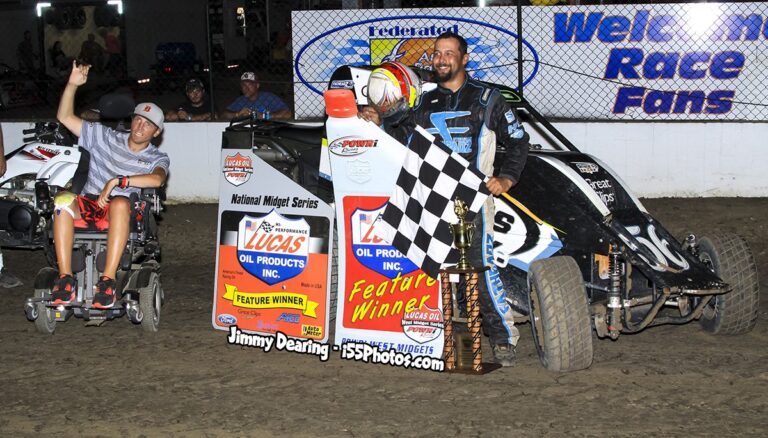 August 8th, 2015: Thomas Messeraul Snags POWRi Victory at Federated Auto Parts Raceway at I-55