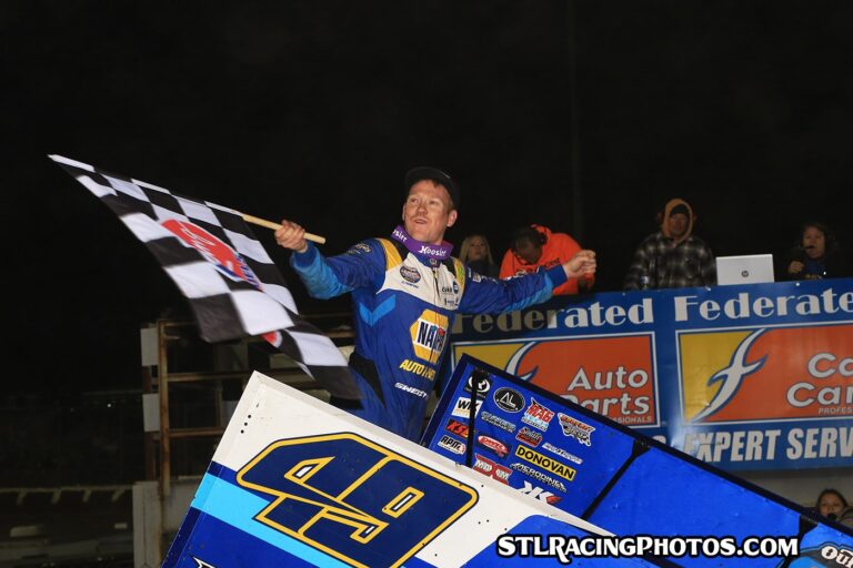 Brad Sweet Makes It Three Straight Wins in Stellar Show at I-55