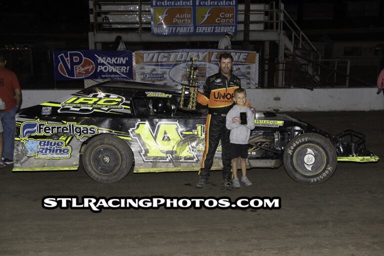 Billy Smith wins Federated Auto Parts Raceway at I-55 DIRTcar Pro Mods!