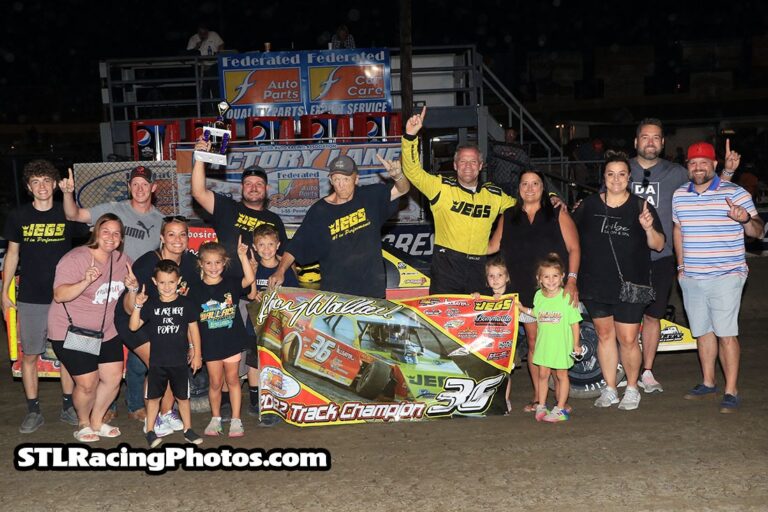 Kenny Wallace, Timmy Hill & Chuck Johnson win makeup features at Federated Auto Parts Raceway at I-55